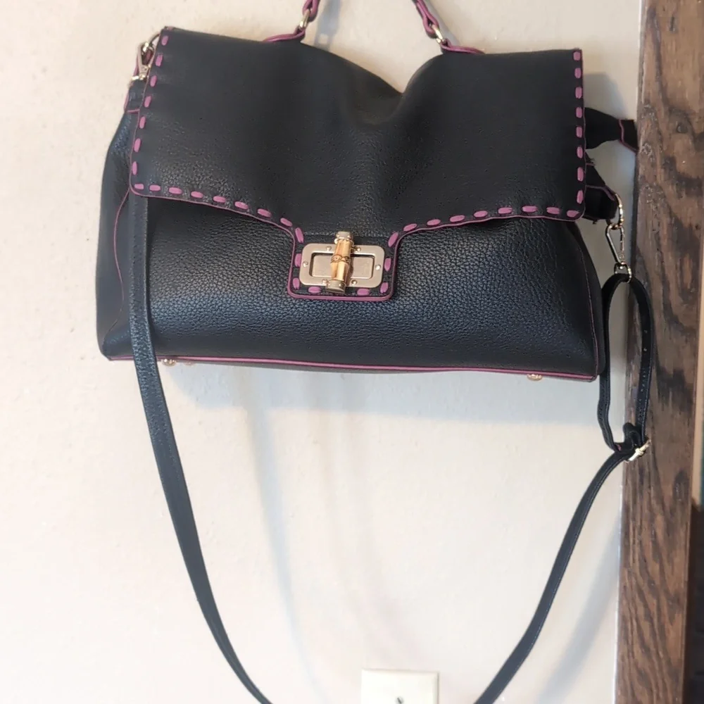 Montana West Black and Pink Crossbody Bag - Picture 4 of 9